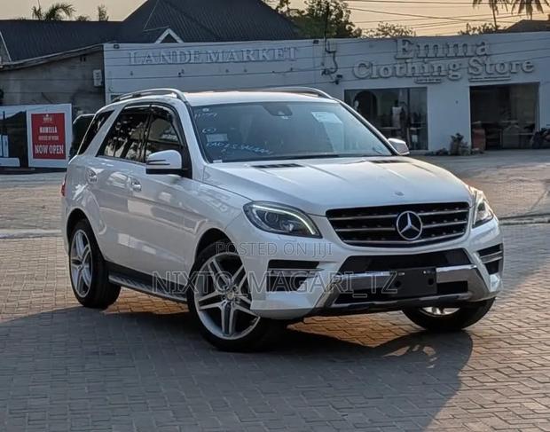 Mercedes-Benz 350D 2015 White