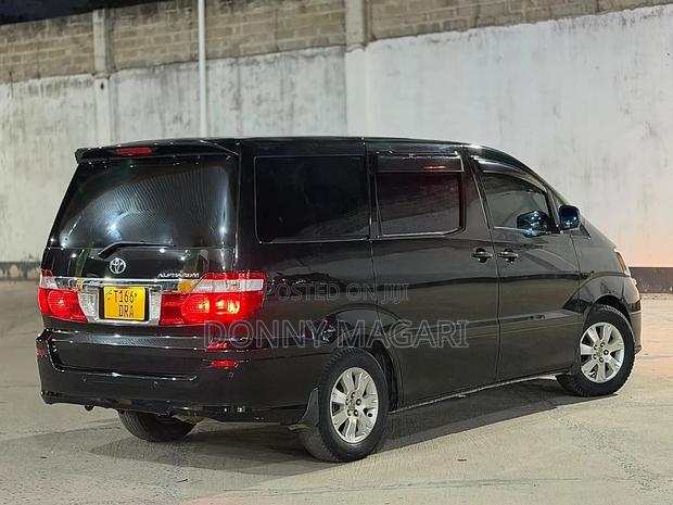 Toyota Alphard 2005 Black