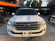 Toyota Land Cruiser 2016 White for sale