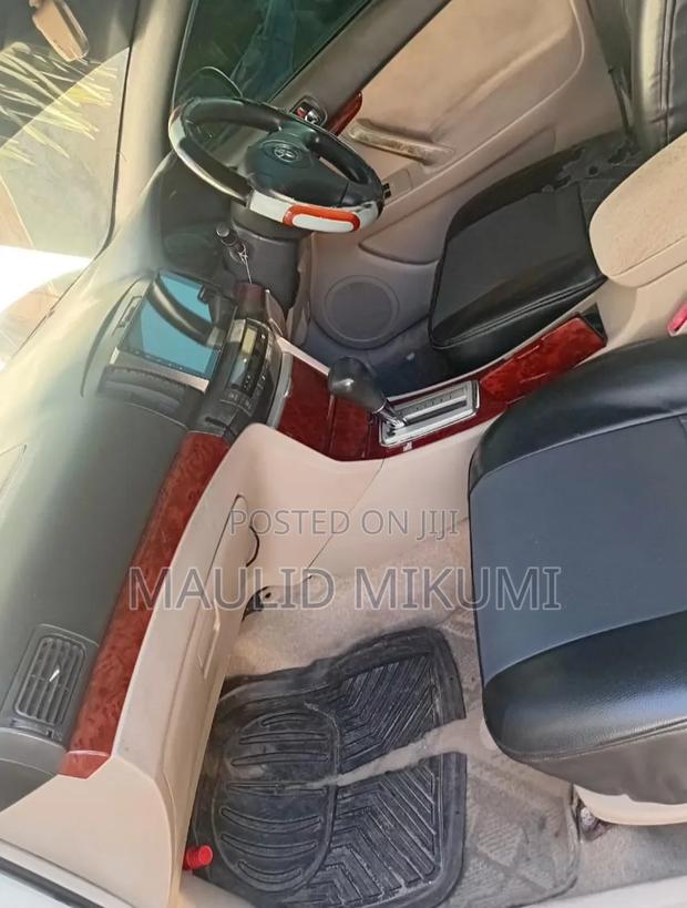 Toyota Premio 2005 White