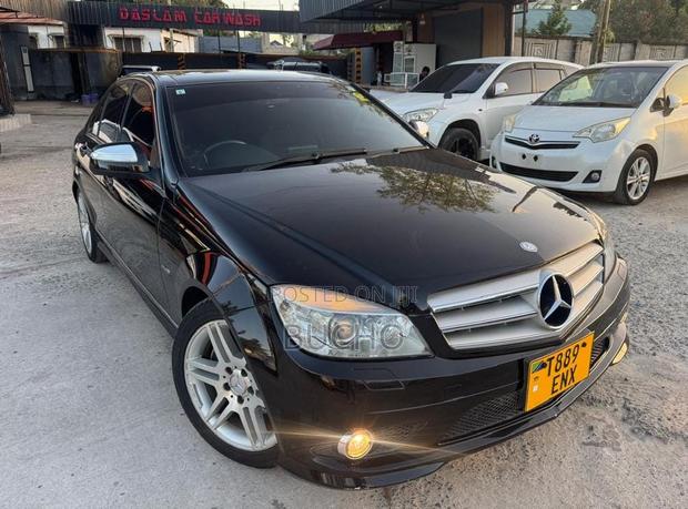 Mercedes-Benz C-Class 2009 Black