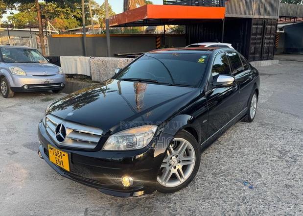 Mercedes-Benz C-Class 2009 Black