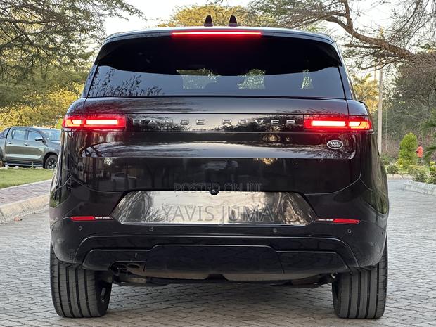Land Rover Range Rover Sport 2022 Black