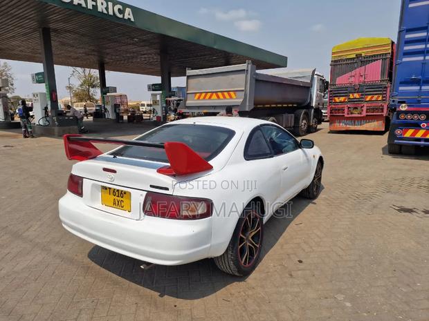 Toyota Celica 2005 White