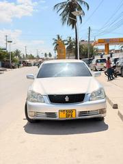 Toyota Crown 2004 Silver for sale