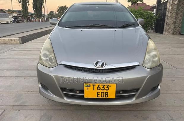 Toyota Wish 2007 Gray