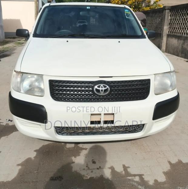 Toyota Probox 2006 White