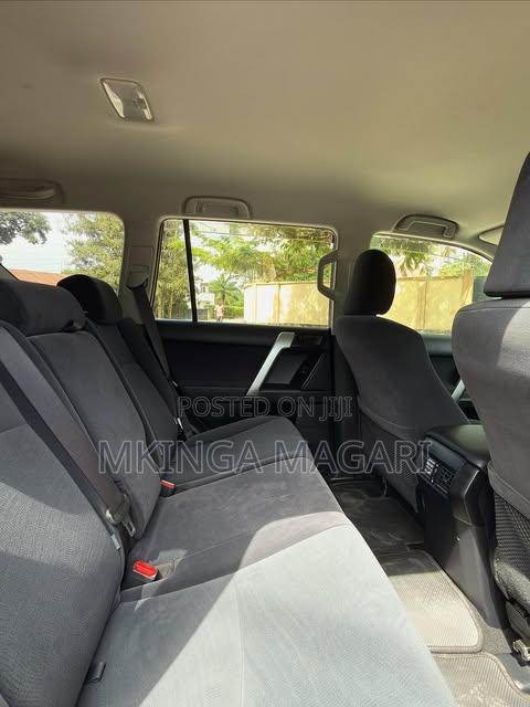 Toyota Land Cruiser Prado 2020 Black