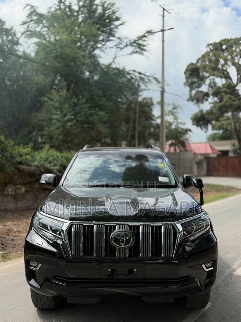 Toyota Land Cruiser Prado 2020 Black