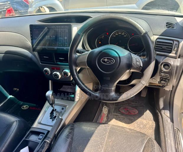 Subaru Forester 2009 White
