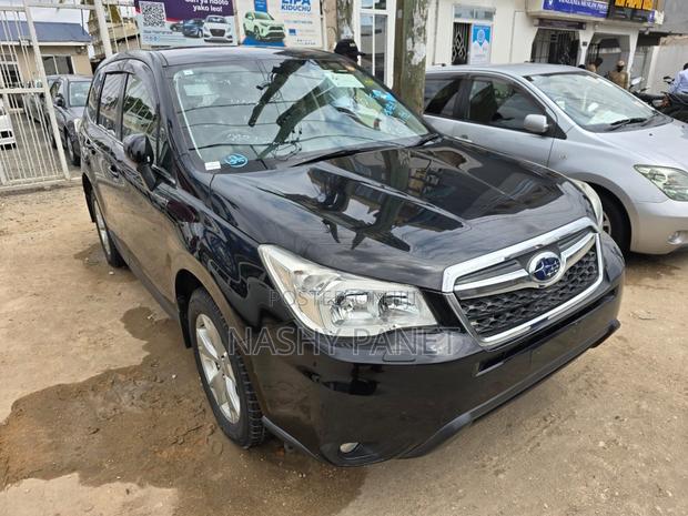 Subaru Forester 2015 Black