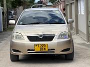 Toyota Corolla RunX 2004 Gold for sale
