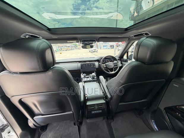 Land Rover Range Rover Sport P440e Autobiography 4WD 2023 White