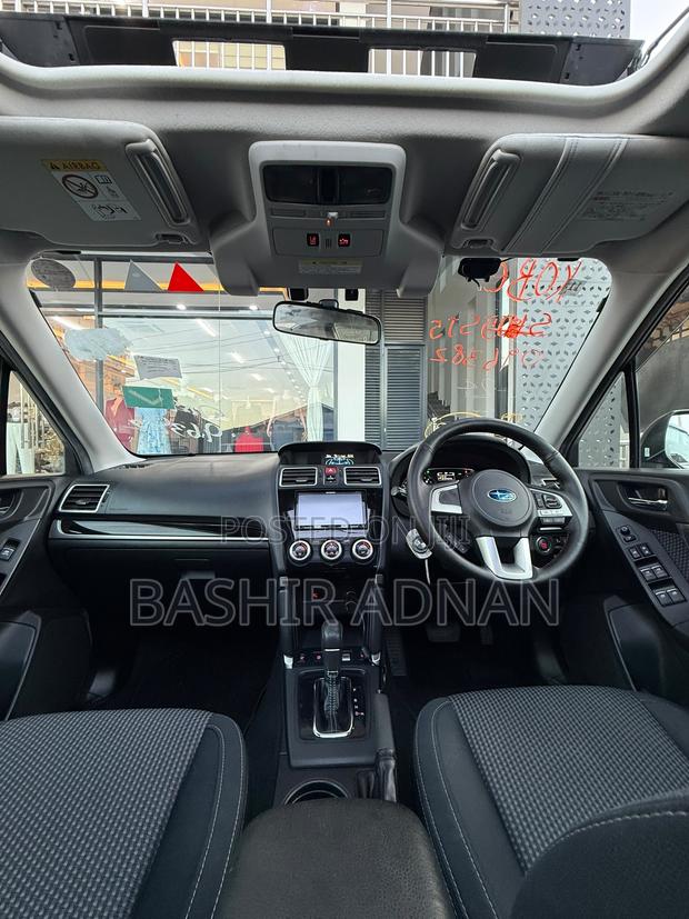 Subaru Forester 2016 Gold