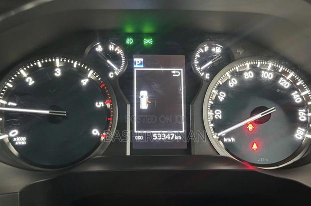 Toyota Land Cruiser Prado 2.8 2019 White