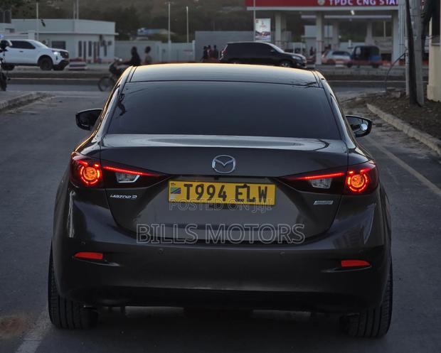 Mazda 3 2015 Gray