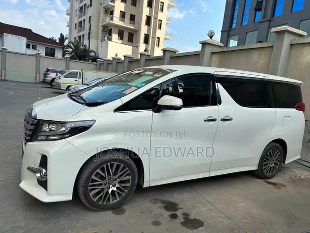 Toyota Alphard 2015 White