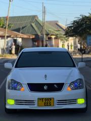Toyota Crown 2007 White for sale