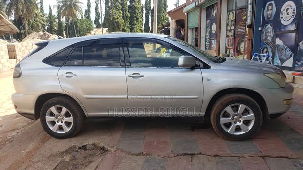 Toyota Harrier 2006 Silver