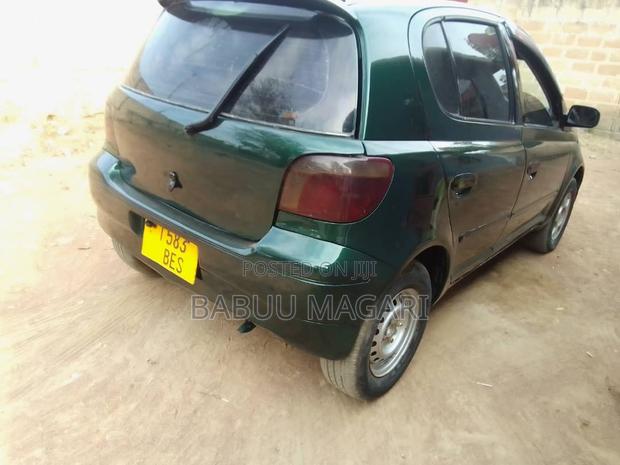 Toyota Vitz 1.0 FWD 3dr 2003 Green