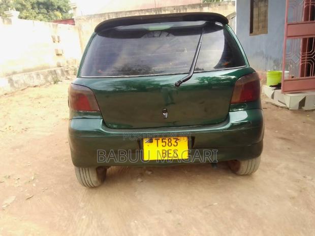 Toyota Vitz 1.0 FWD 3dr 2003 Green