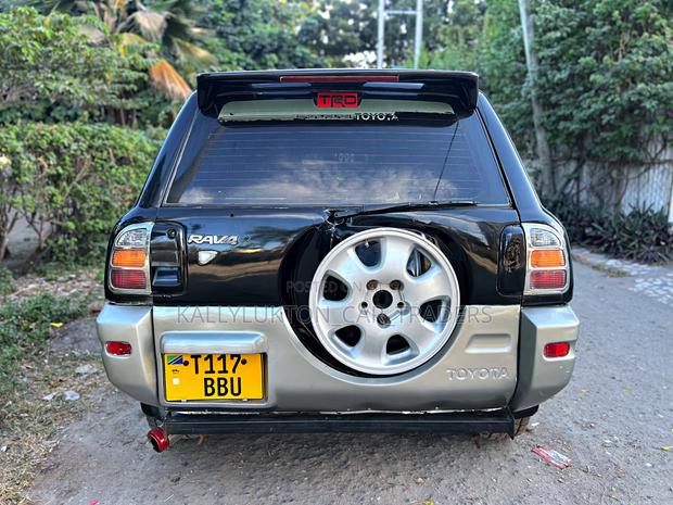 Toyota RAV4 2005 Blue