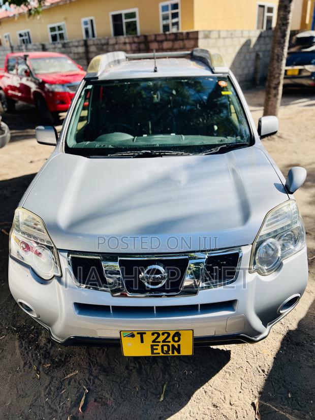 Nissan X-Trail 2.0 Petrol AWD 2014 Silver