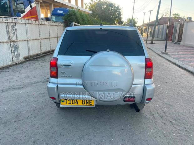 Toyota RAV4 2005 Silver