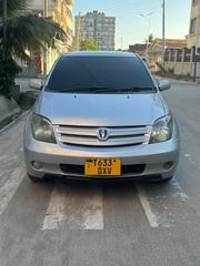 Toyota IST 2004 Silver for sale