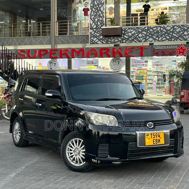 Toyota Corolla Rumion 2009 Black