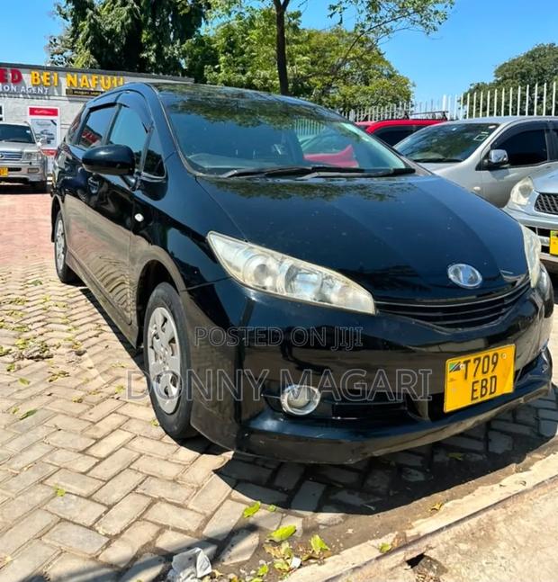 Toyota Wish 2010 Black