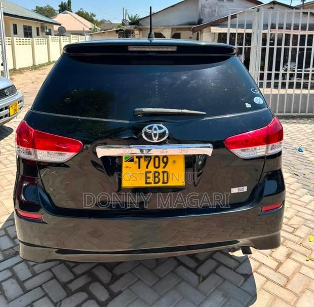 Toyota Wish 2010 Black