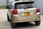 Toyota Corolla RunX 2006 Gold for sale