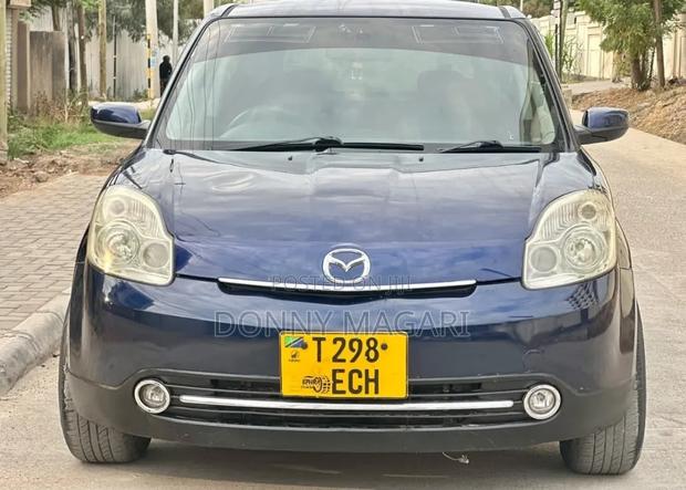 Mazda Verisa 2008 Blue