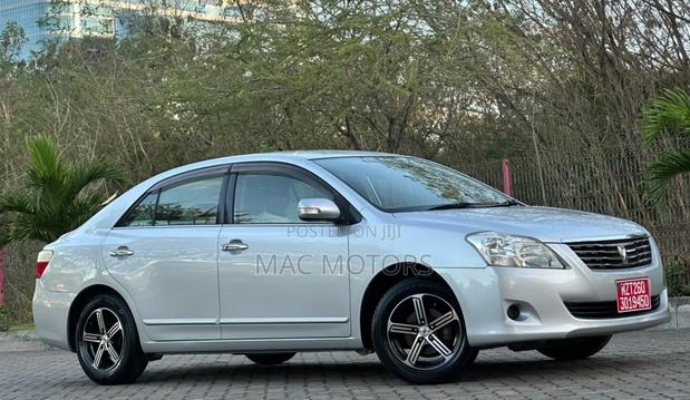 Toyota Premio 2009 Silver