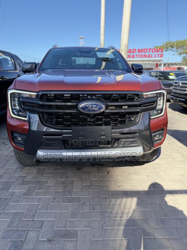 New Ford Ranger Wildtrak 2023 Maroon