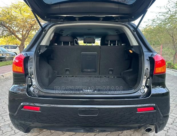 Mitsubishi RVR 2010 Black