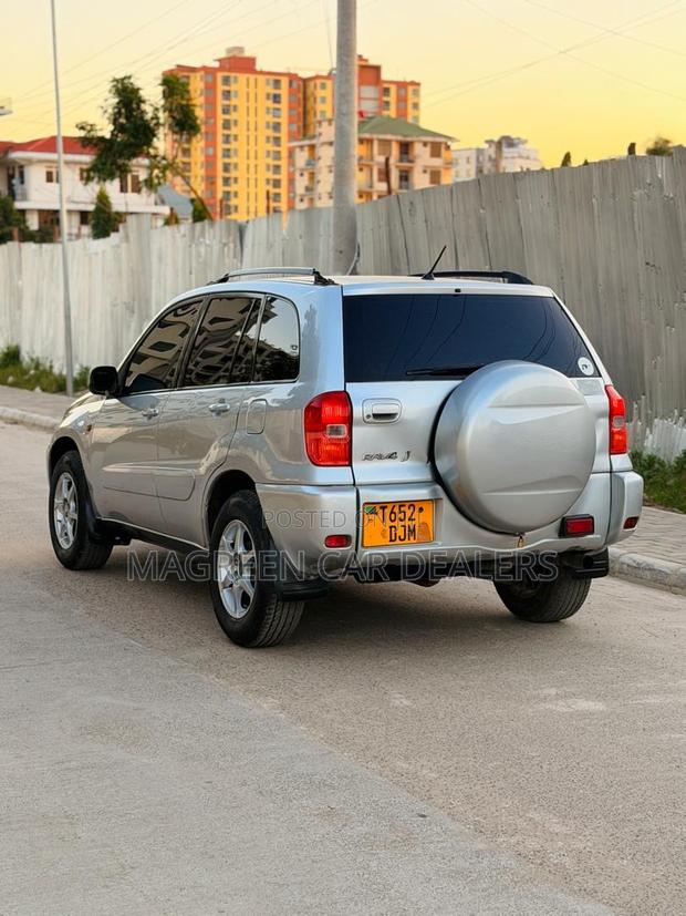 Toyota RAV4 2005 Silver