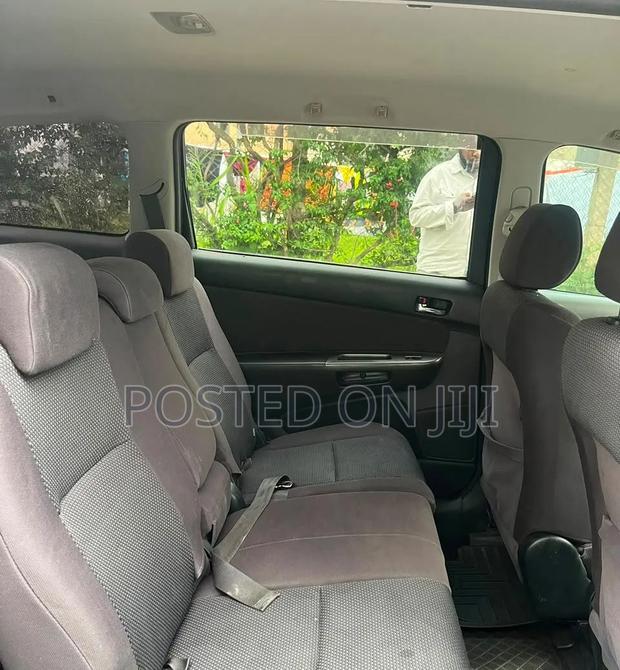 Toyota Wish 2005 Black