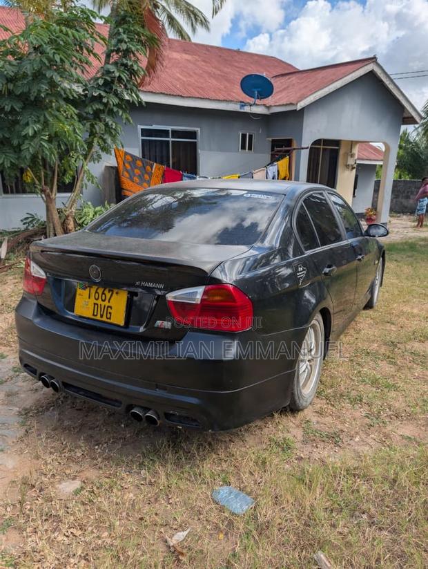 BMW 3 Series 2010 Black