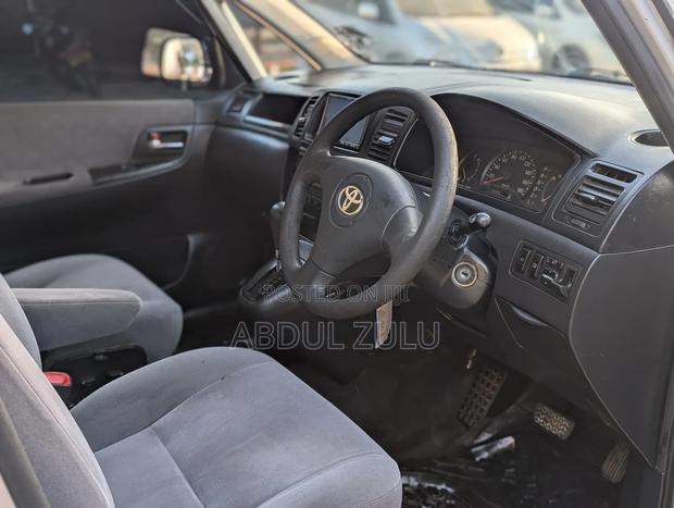 Toyota Corolla Spacio 2004 Silver