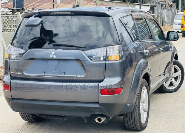 Mitsubishi Outlander 2.4 LS 4WD 2006 Gray