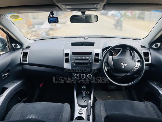 Mitsubishi Outlander 2.4 LS 4WD 2006 Gray