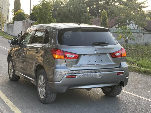 Mitsubishi RVR 2010 Gray