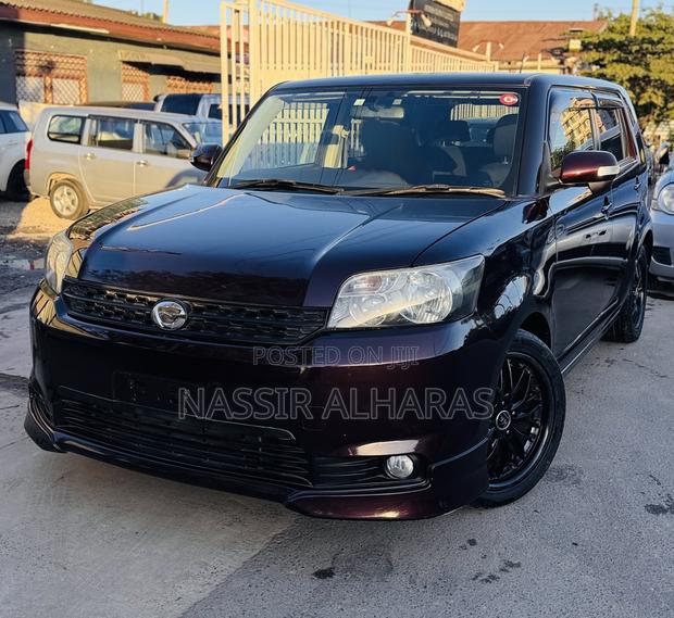 Toyota Corolla Rumion Hatchback 1.5 FWD 2009 Maroon