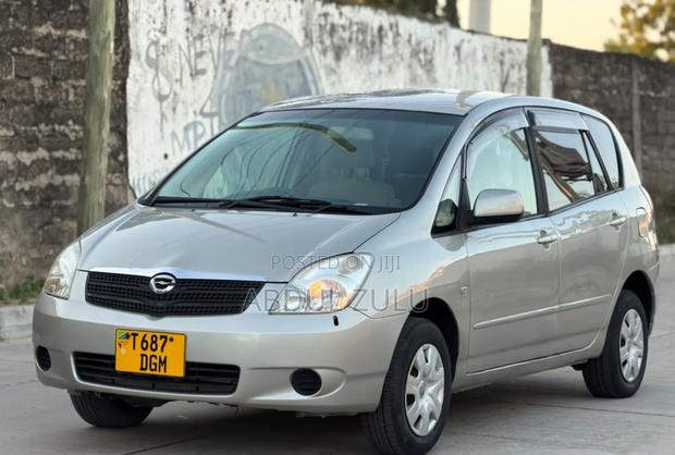 Toyota Corolla Spacio 2005 Silver