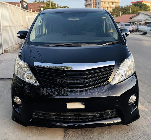 Toyota Alphard 2.4 Petrol FWD 2010 Black