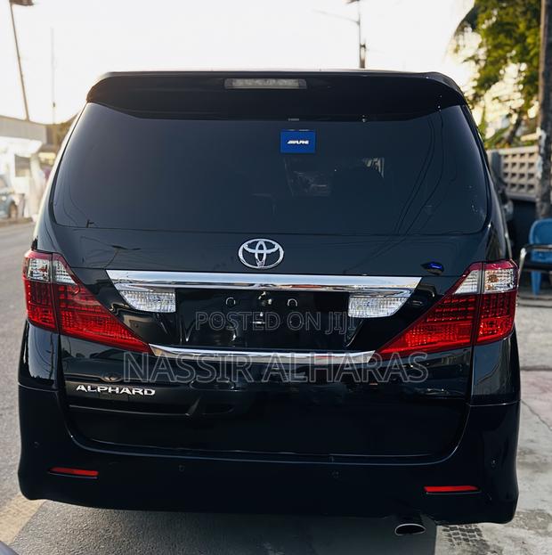 Toyota Alphard 2.4 Petrol FWD 2010 Black