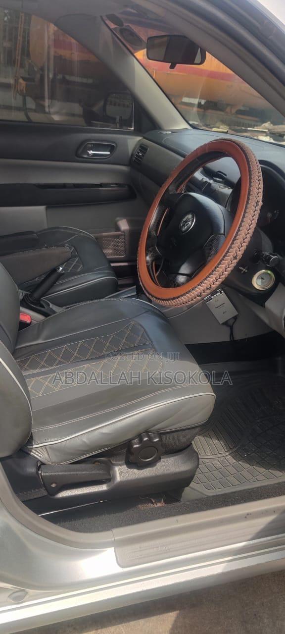 Subaru Forester 2004 Silver