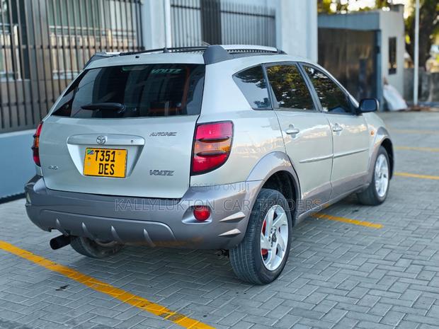 Toyota Voltz 2005 Silver